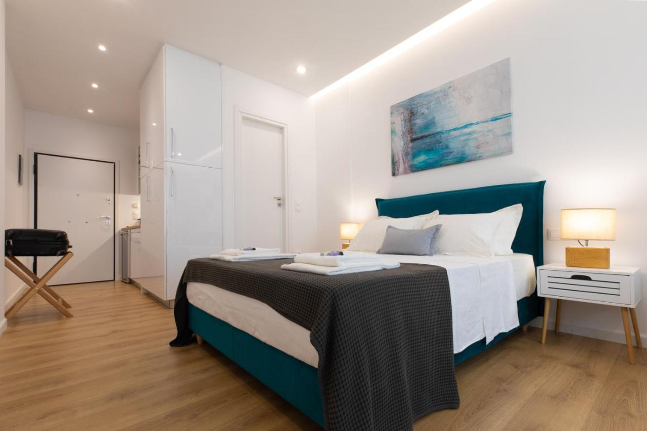 Minimal Apartment In Plaka Athen Eksteriør bilde