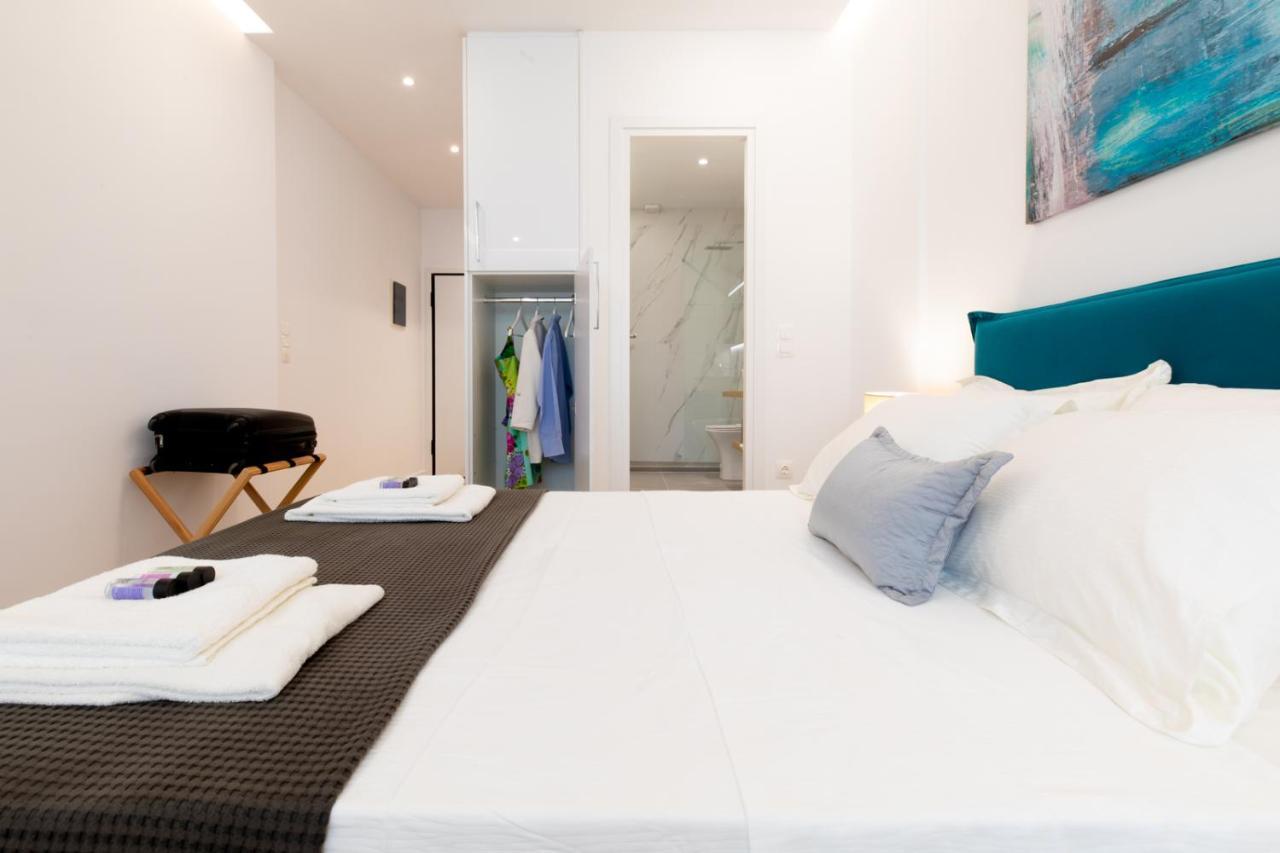 Minimal Apartment In Plaka Athen Eksteriør bilde