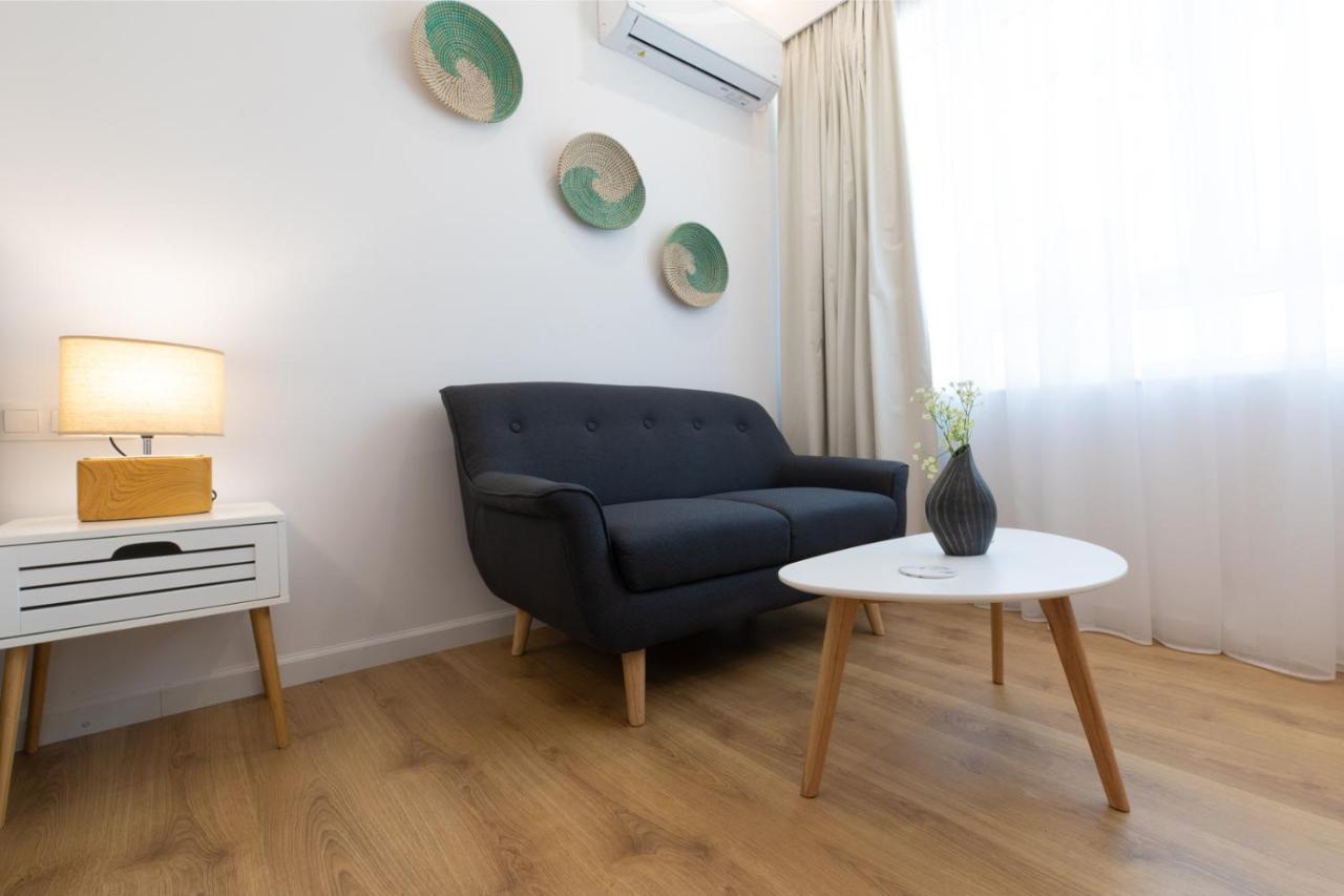 Minimal Apartment In Plaka Athen Eksteriør bilde